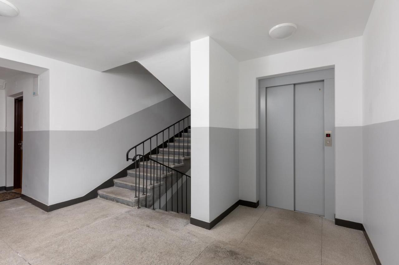 Rent Like Home - Hoza 38 Warszawa Exteriör bild