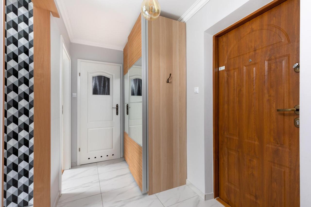 Rent Like Home - Hoza 38 Warszawa Exteriör bild